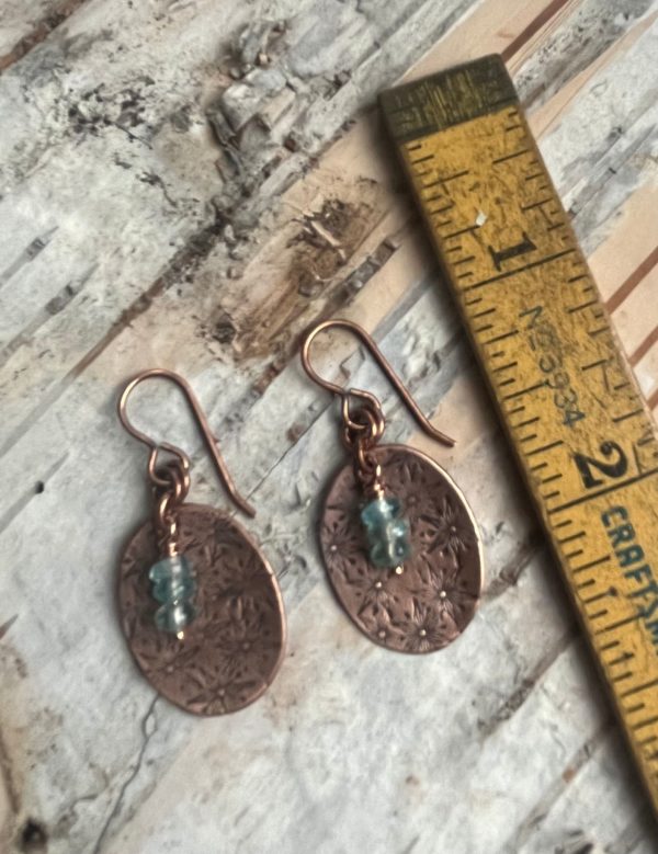 Starburst Copper and Green Apatite Oval Earrings size scaled